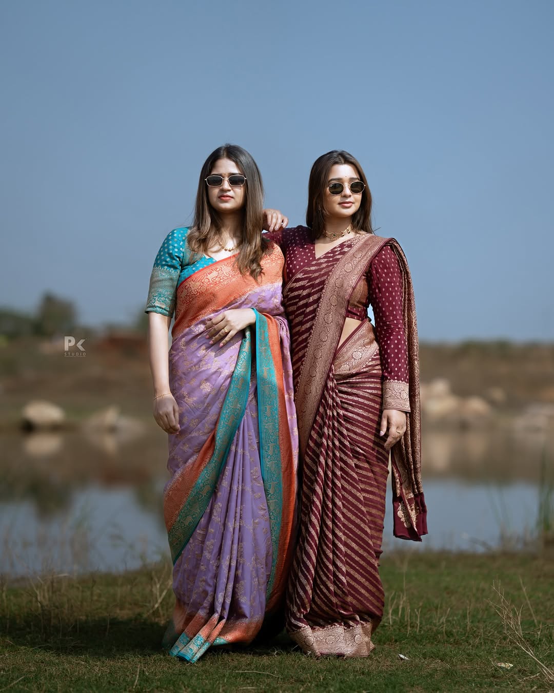 Entrancing Maroon Soft Silk Saree With Surpassing Blouse Piece