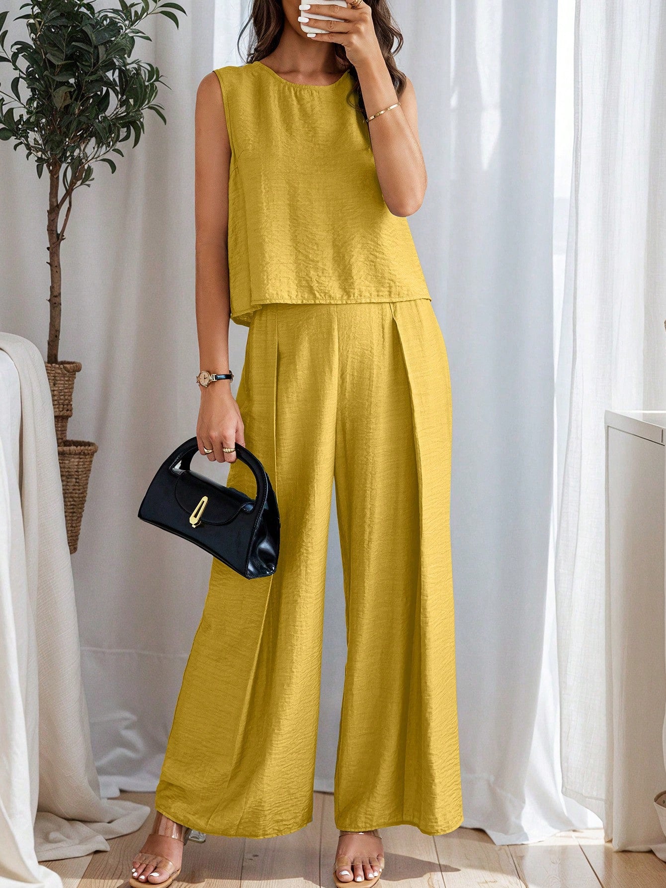 Women's Summer Solid Color Round Neck Top And Pleated Wide Leg Casual Casual Two-Piece Set