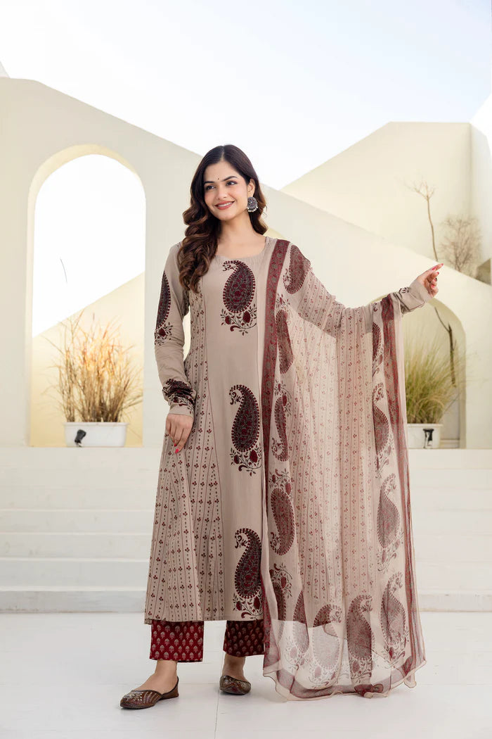 Beige Paisley Printed Kurta Set with Dupatta – Elegant Ethnic Suit Set for Women