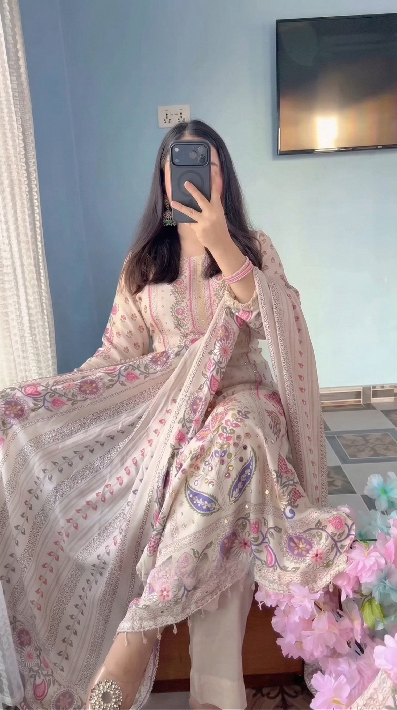 Elegant Pastel Floral Printed Kurta Set with Dupatta – Premium Ethnic Suit for Women