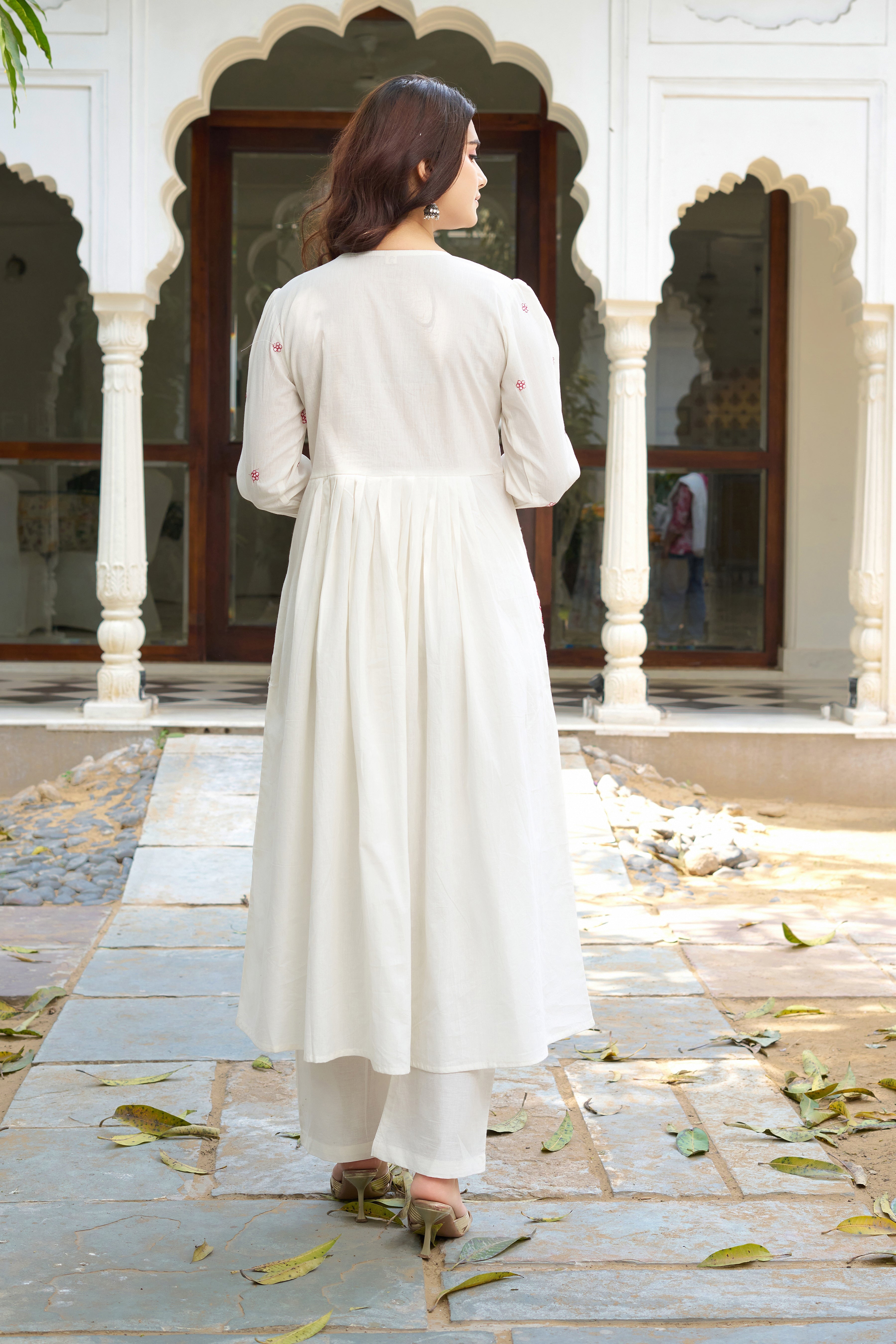 Elegant Embroidered Anarkali Kurta Set with Dupatta – Ivory, Lime Green & Blush Pink