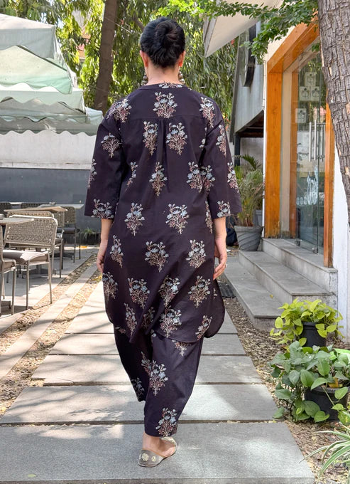 Cotton Handblock Printed Natural Dyed Ajrakh Co-ord Set.