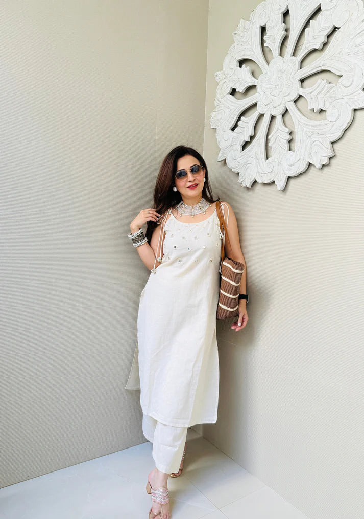 White Sleeveless Kurta Set with White Tassel Embellishments