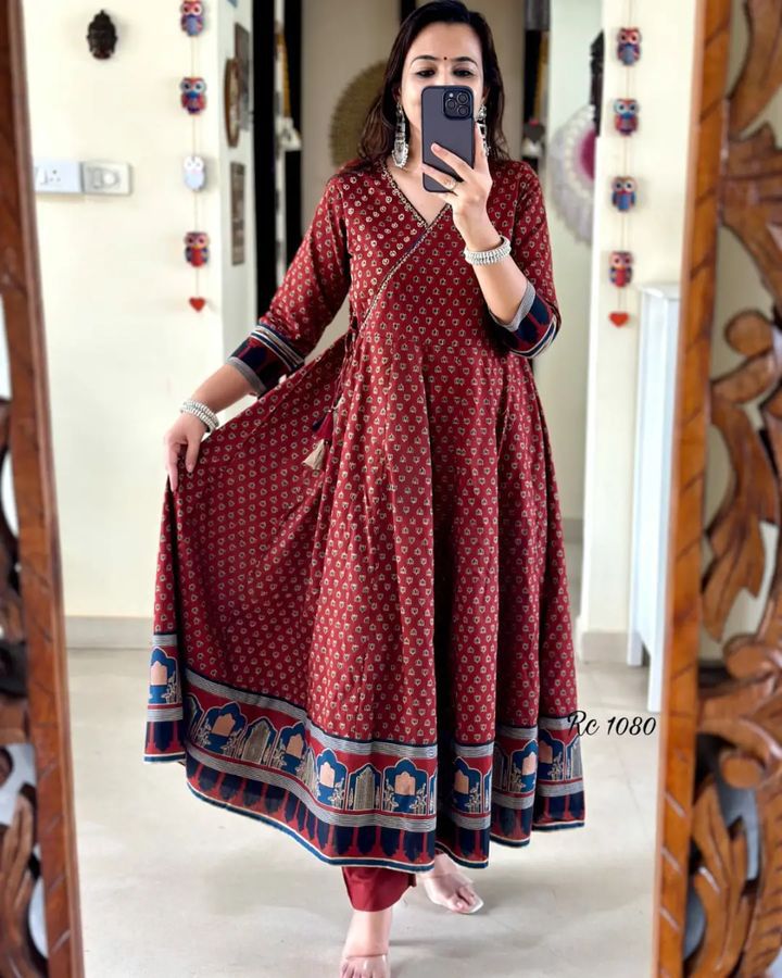 Living With Beauty Anarkali Kurti Set