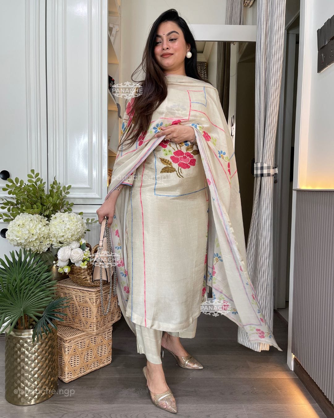 Ivory Handloom-Style Floral Embroidered Kurta Set with Dupatta