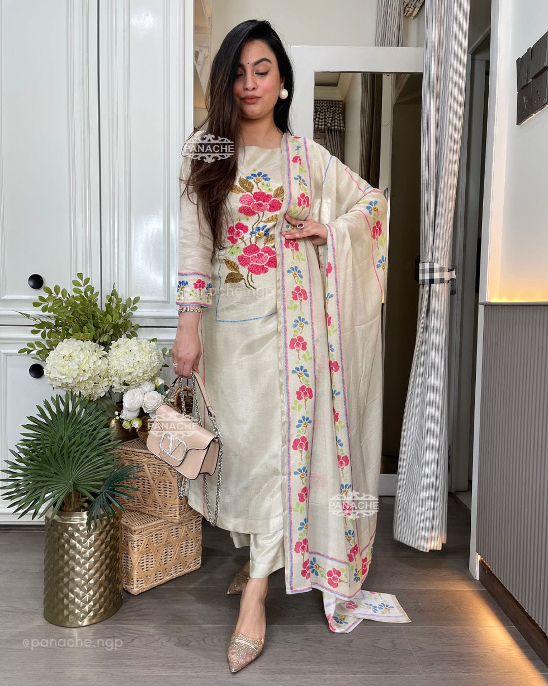 Ivory Handloom-Style Floral Embroidered Kurta Set with Dupatta
