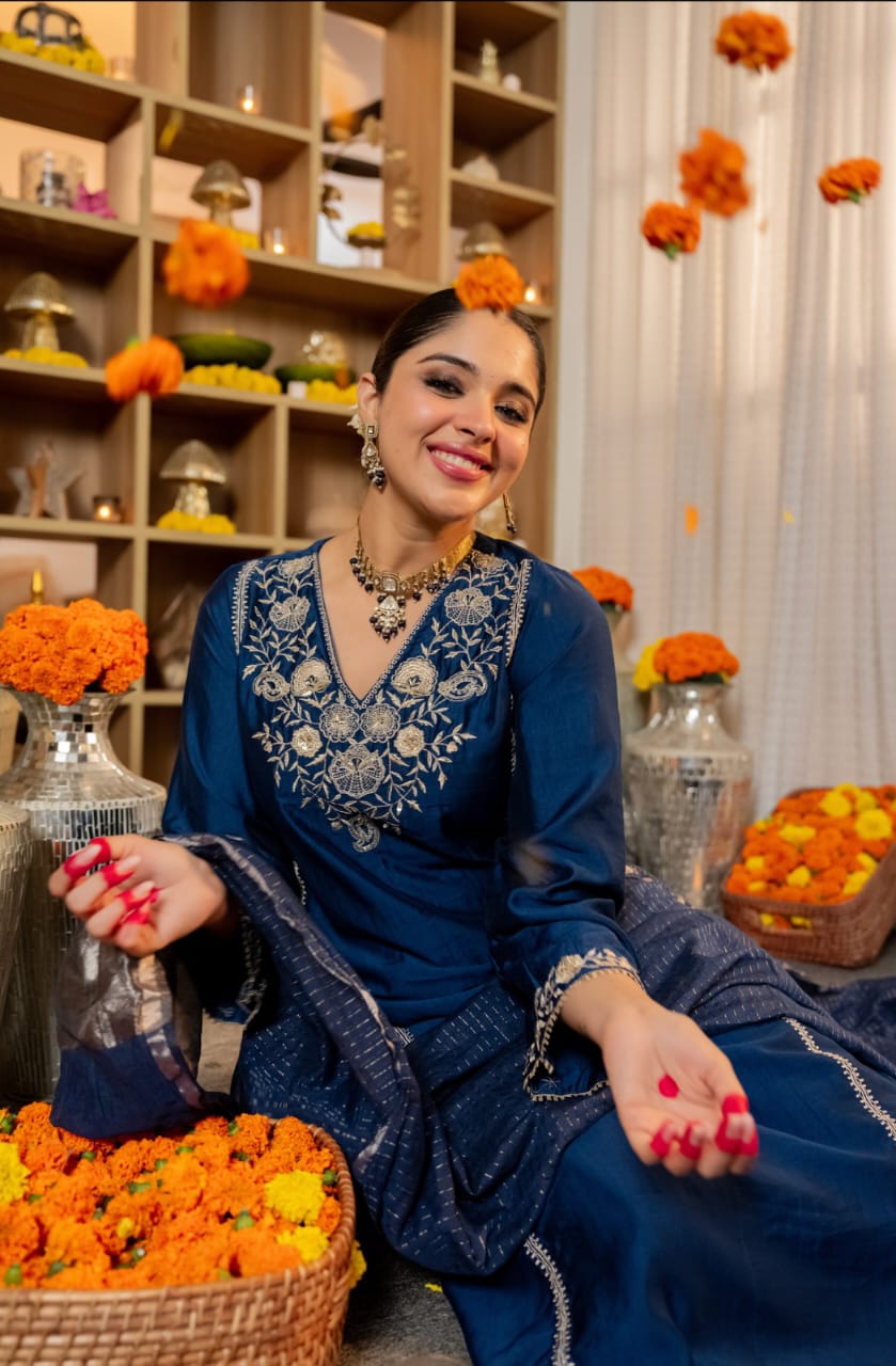 Blue Embroidered Kurta Pant Set with Dupatta