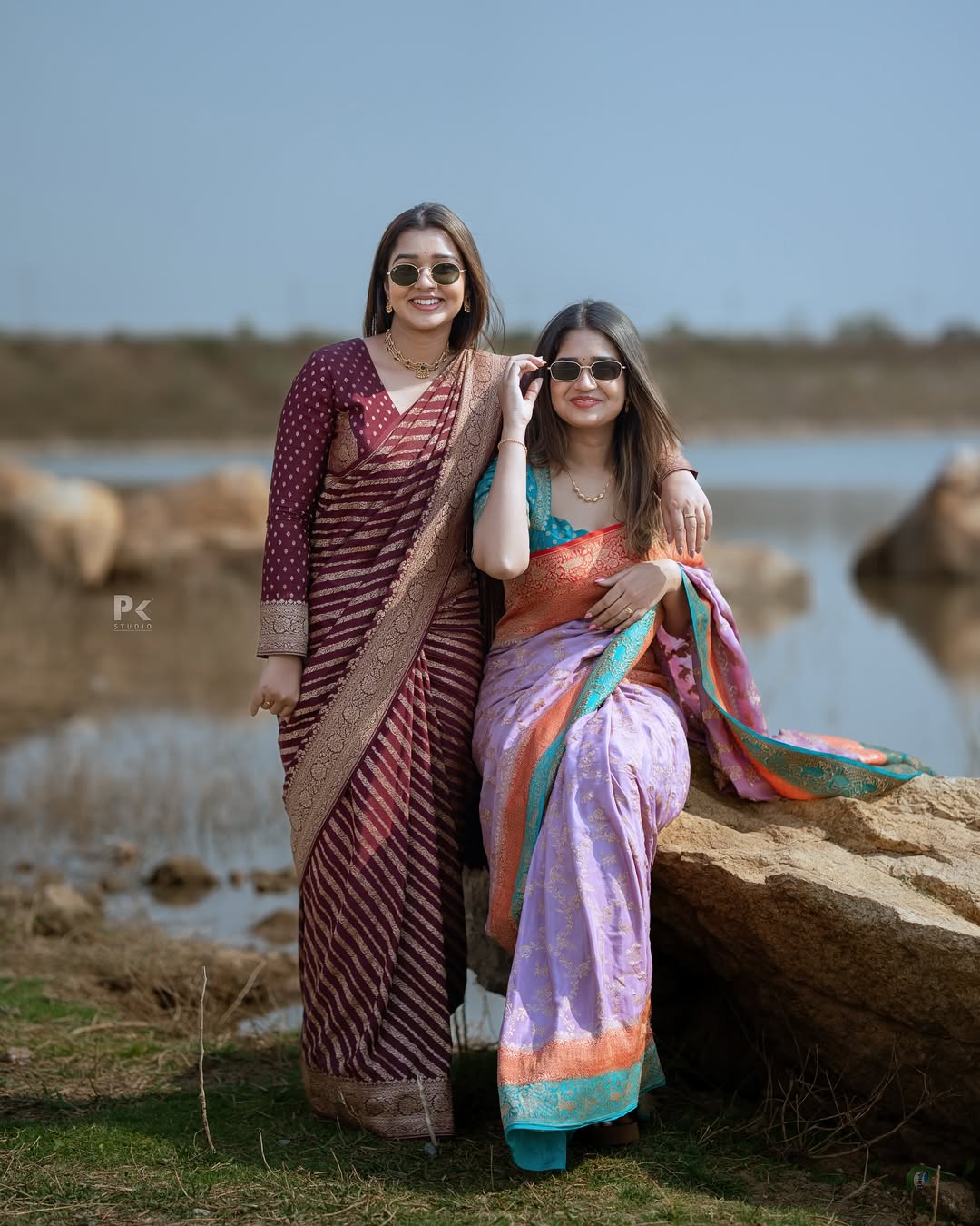 Entrancing Maroon Soft Silk Saree With Surpassing Blouse Piece