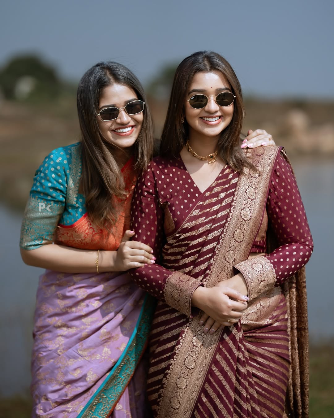 Entrancing Maroon Soft Silk Saree With Surpassing Blouse Piece