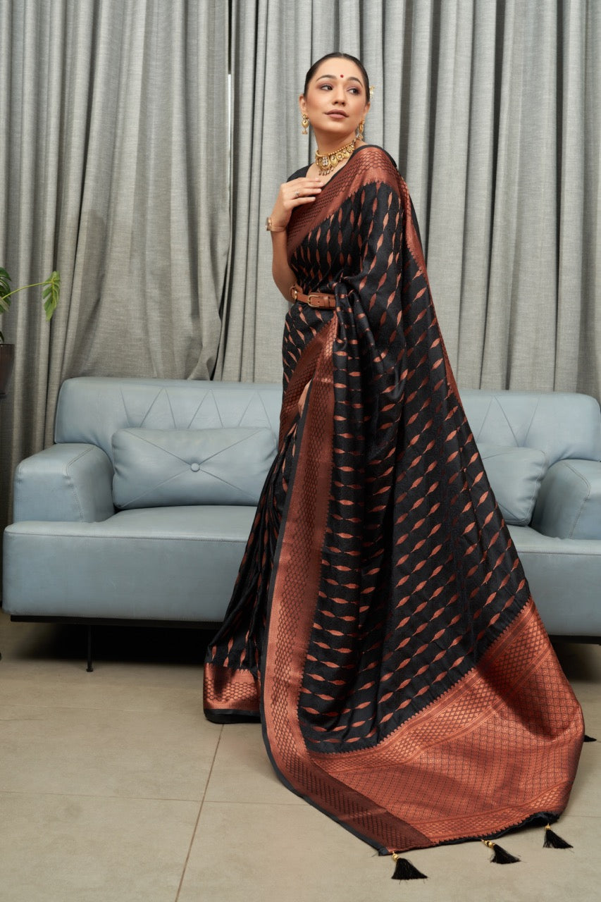 Woven Saree with Contrast Border