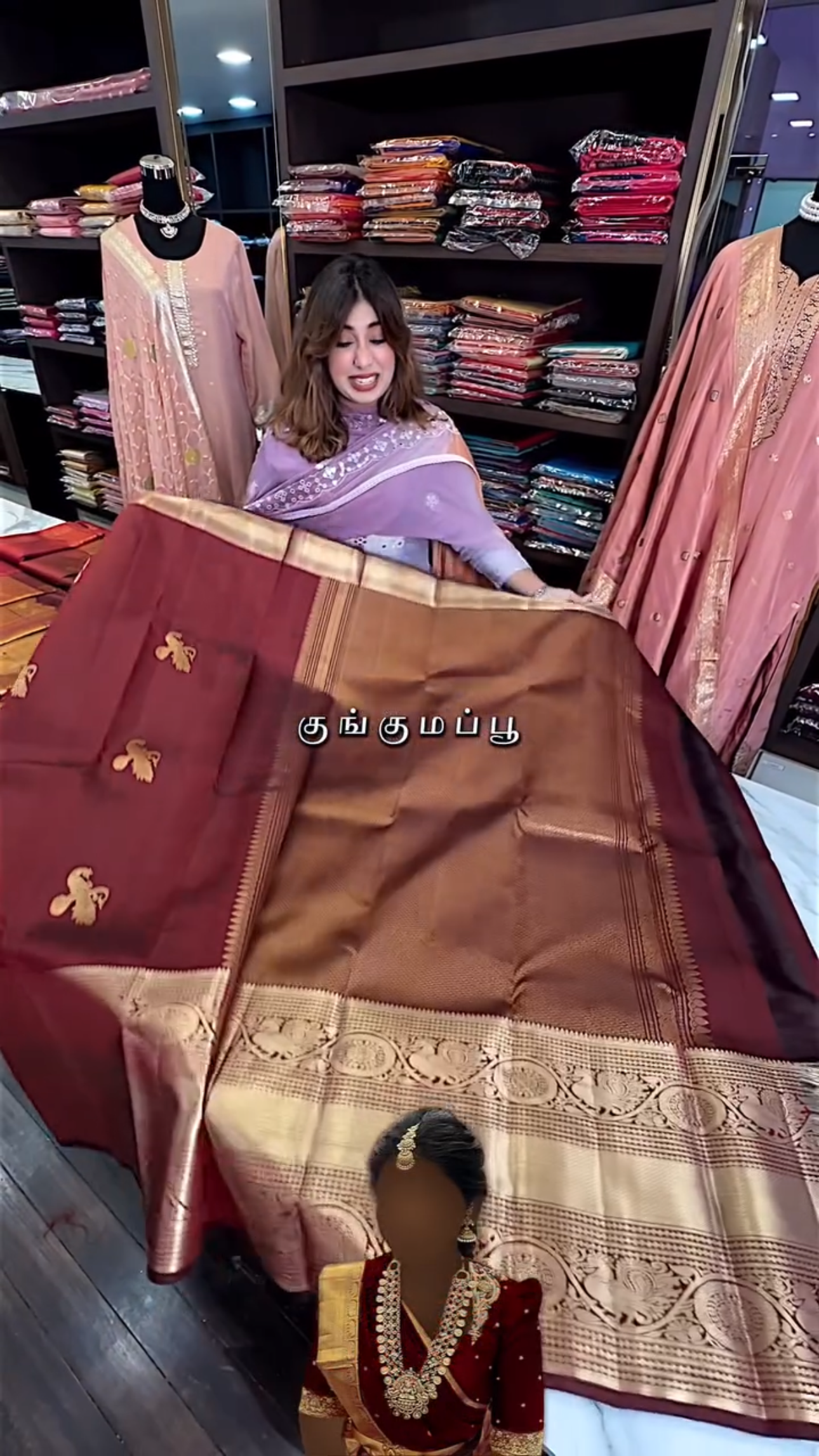 Ineffable Wine Soft Banarasi Silk Saree With Gratifying Blouse Piece