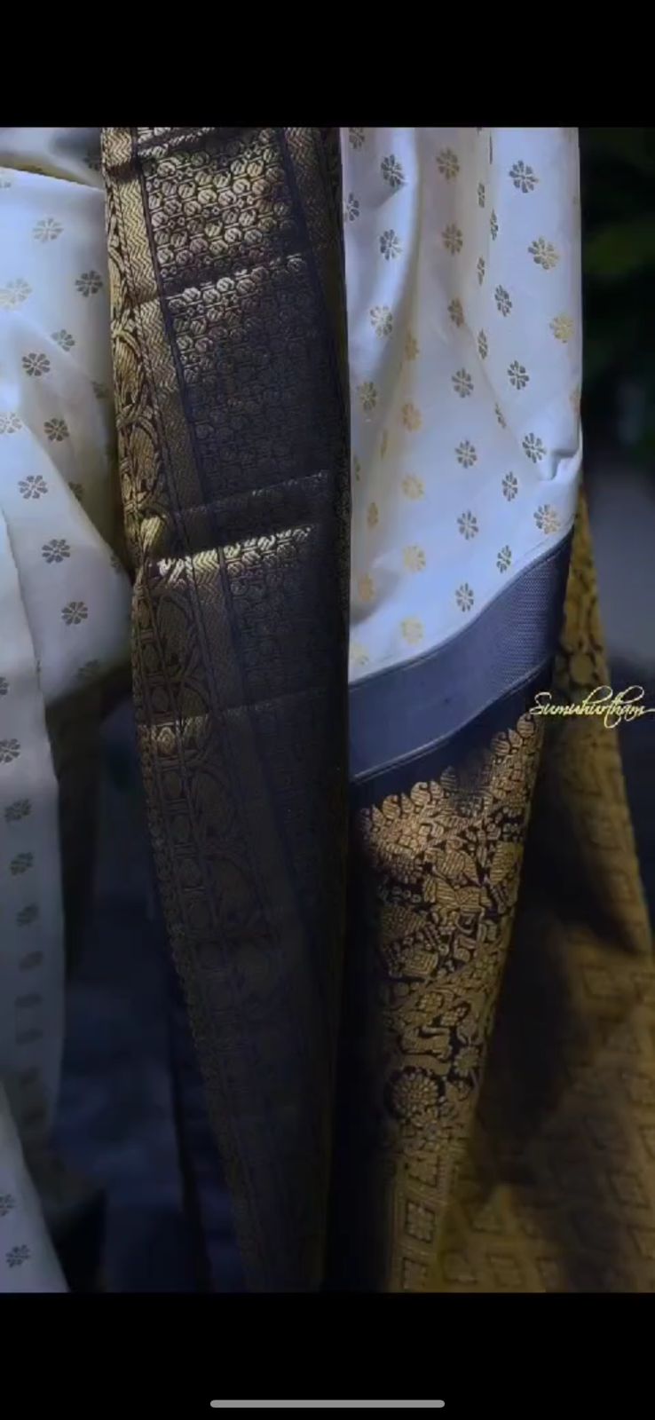 Self Design Kanjivaram Jacquard Saree  (Cream)