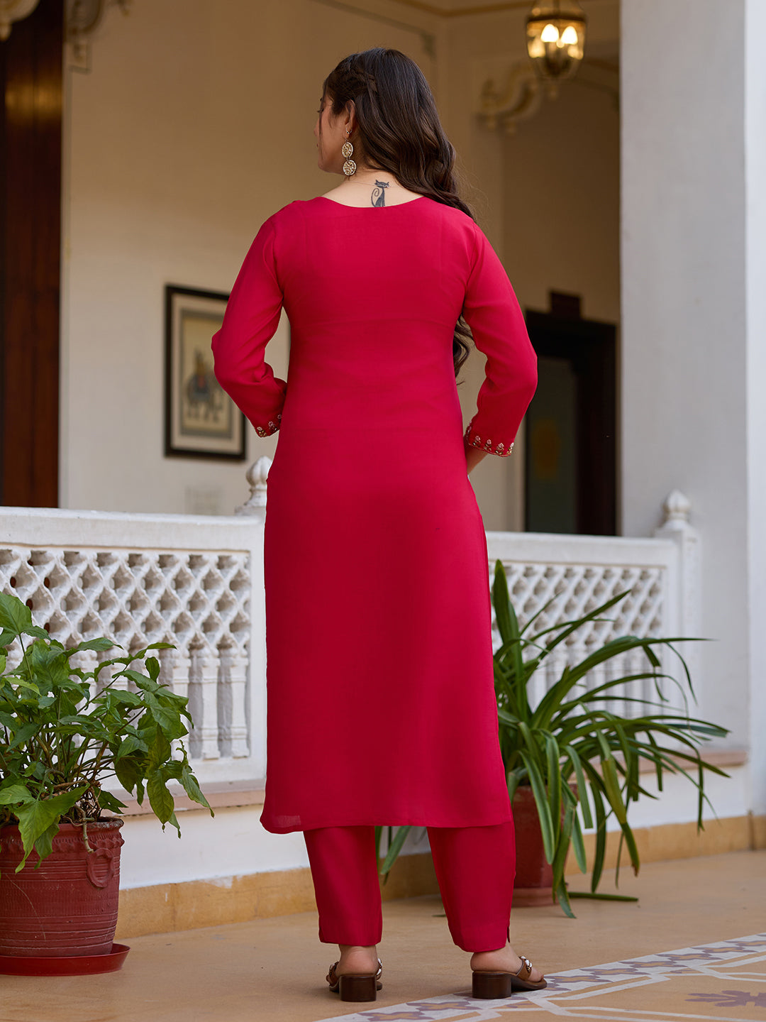 Women's Rani Pink Embroidered Straight Kurta Set with Floral Organza Dupatta