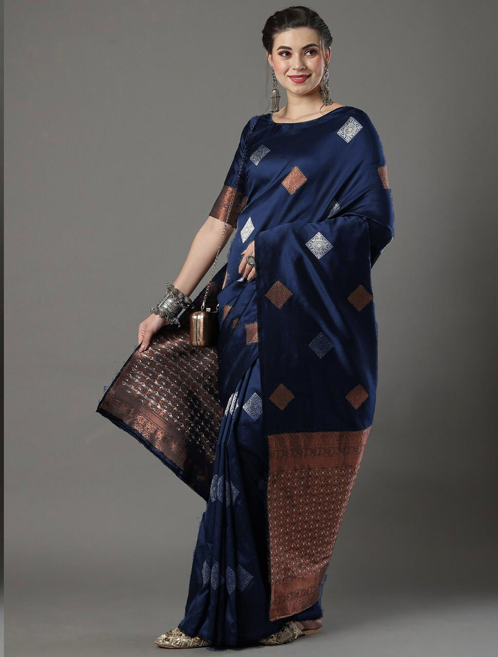 Women Silk Saree with Contrast Border | FS