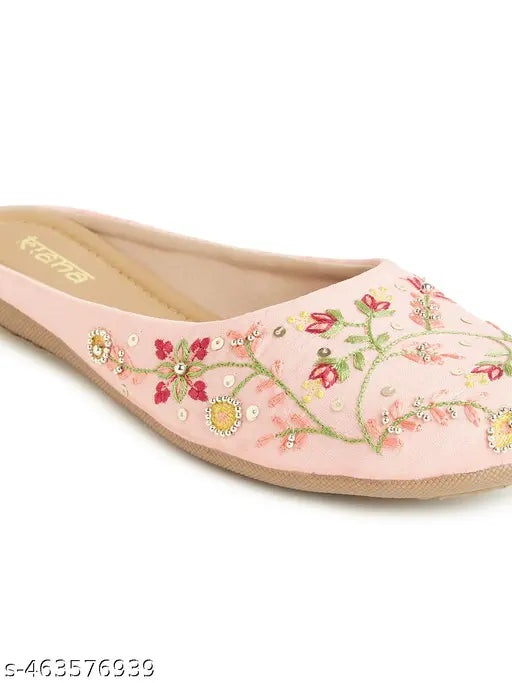 Embroidered Canvas Slip on Closed Toe Bellies