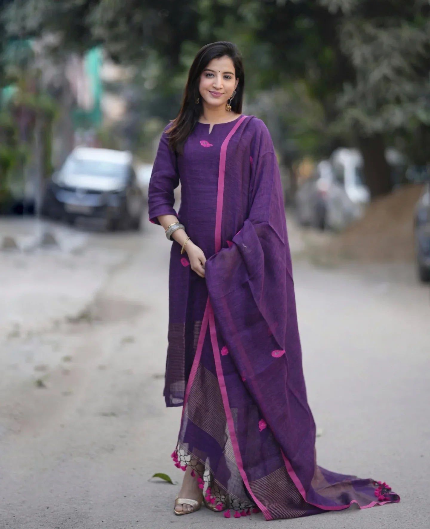 Women's Deep Purple Cotton Blend Kurta Pant Set with Tassel Dupatta